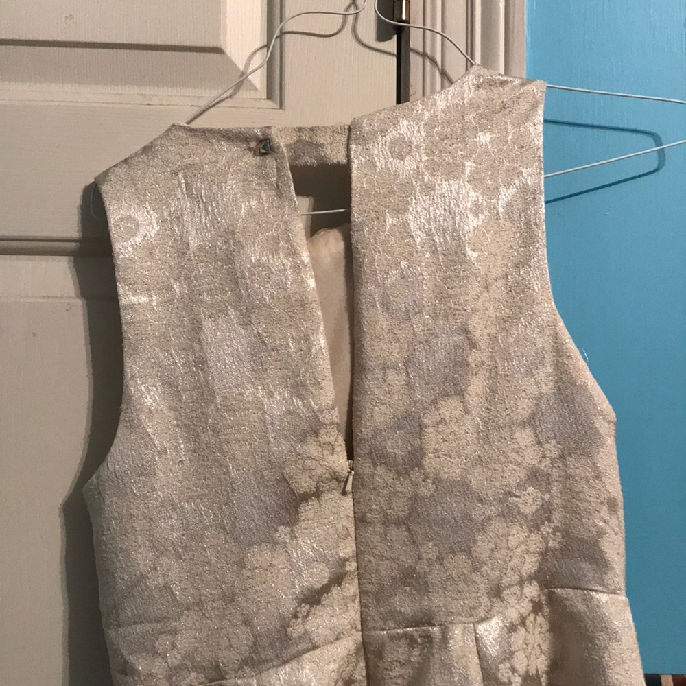 Closet Clean Out - Picture 2 of 2